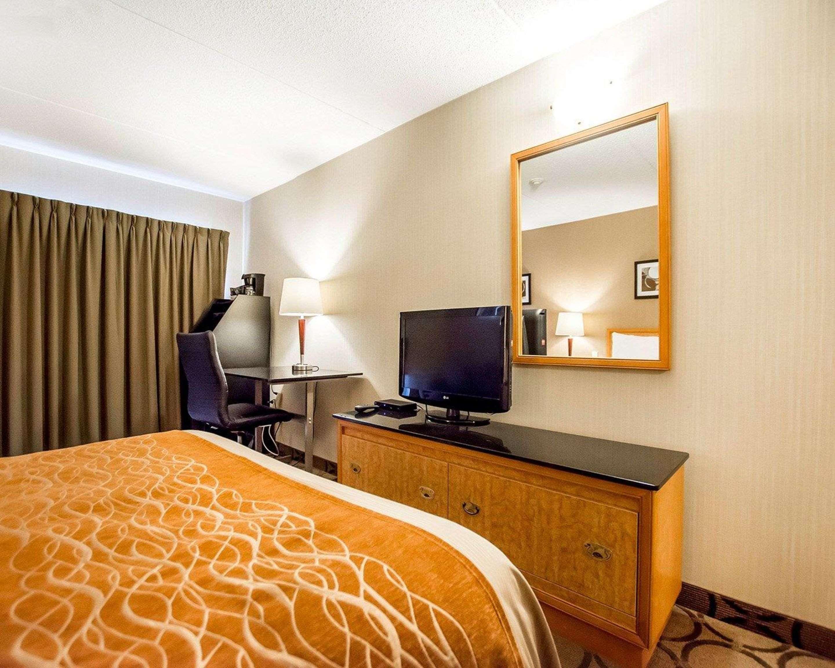 Comfort Inn Kirkland Lake Buitenkant foto