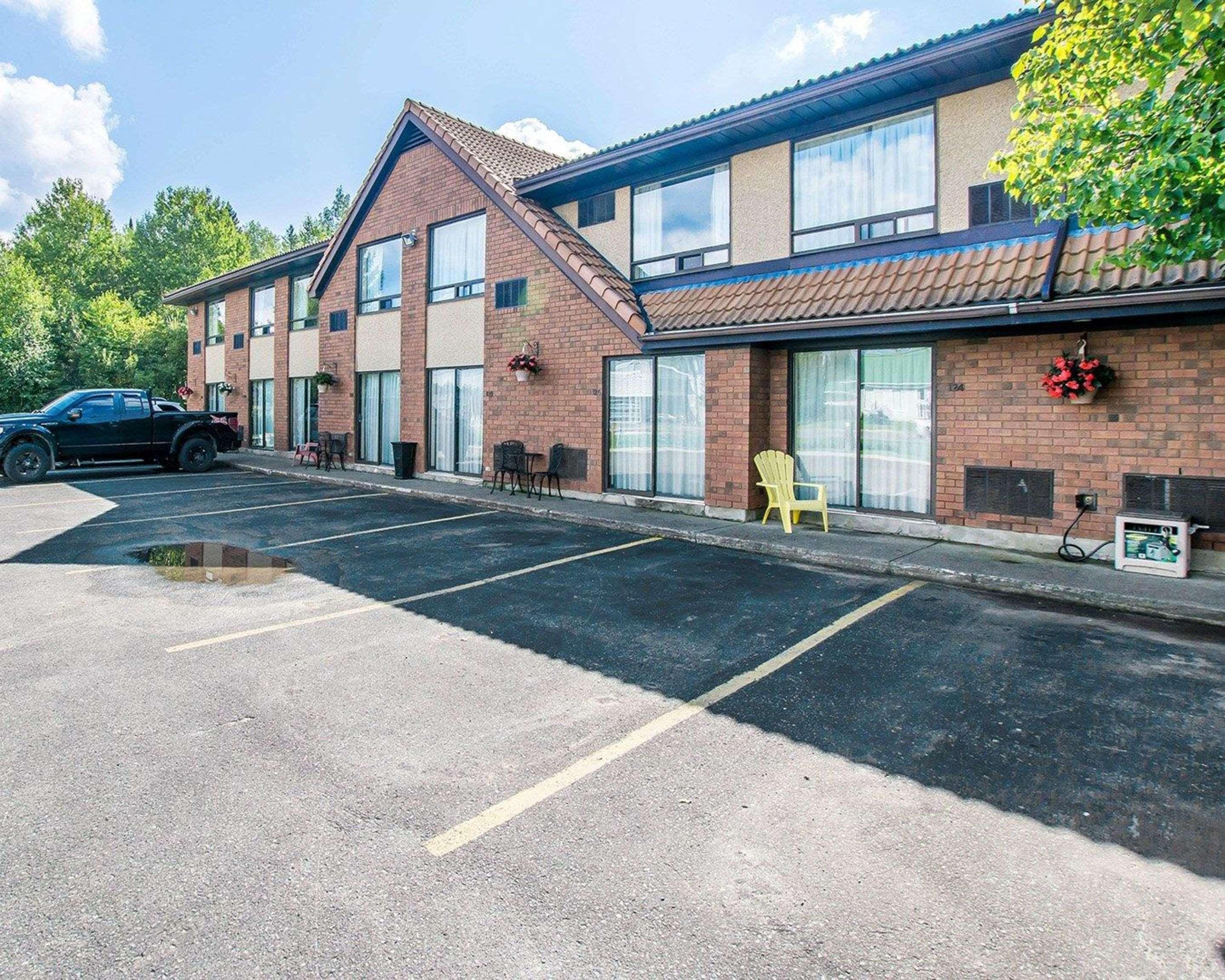 Comfort Inn Kirkland Lake Buitenkant foto