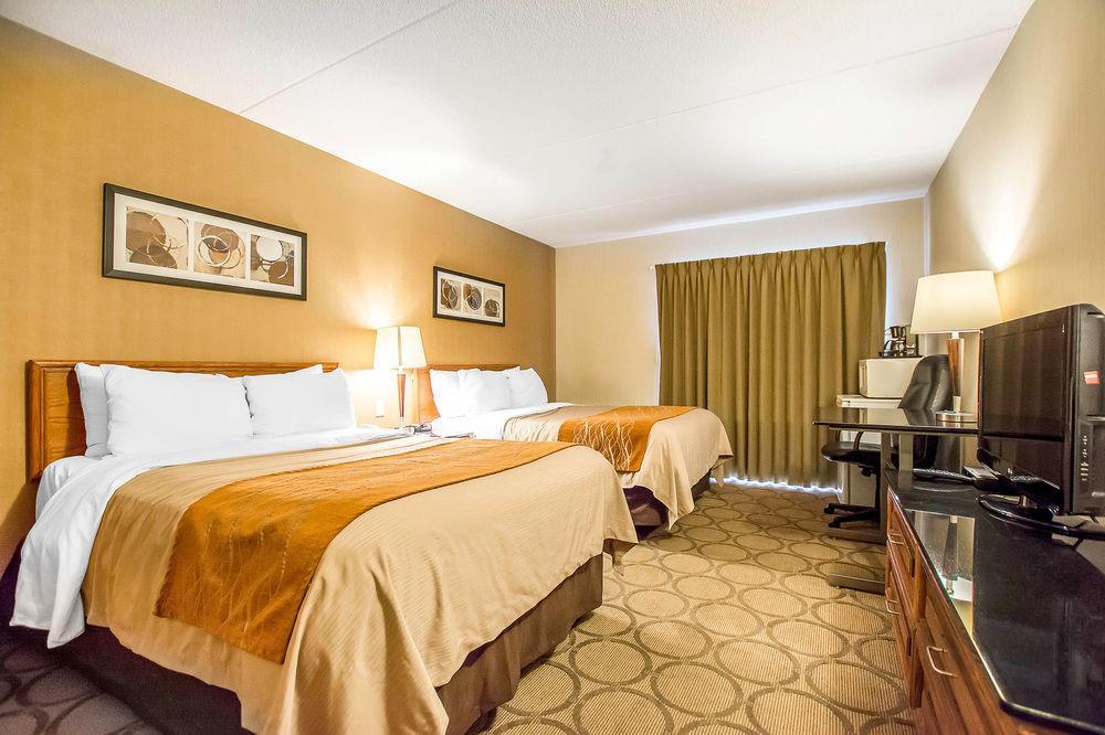 Comfort Inn Kirkland Lake Buitenkant foto