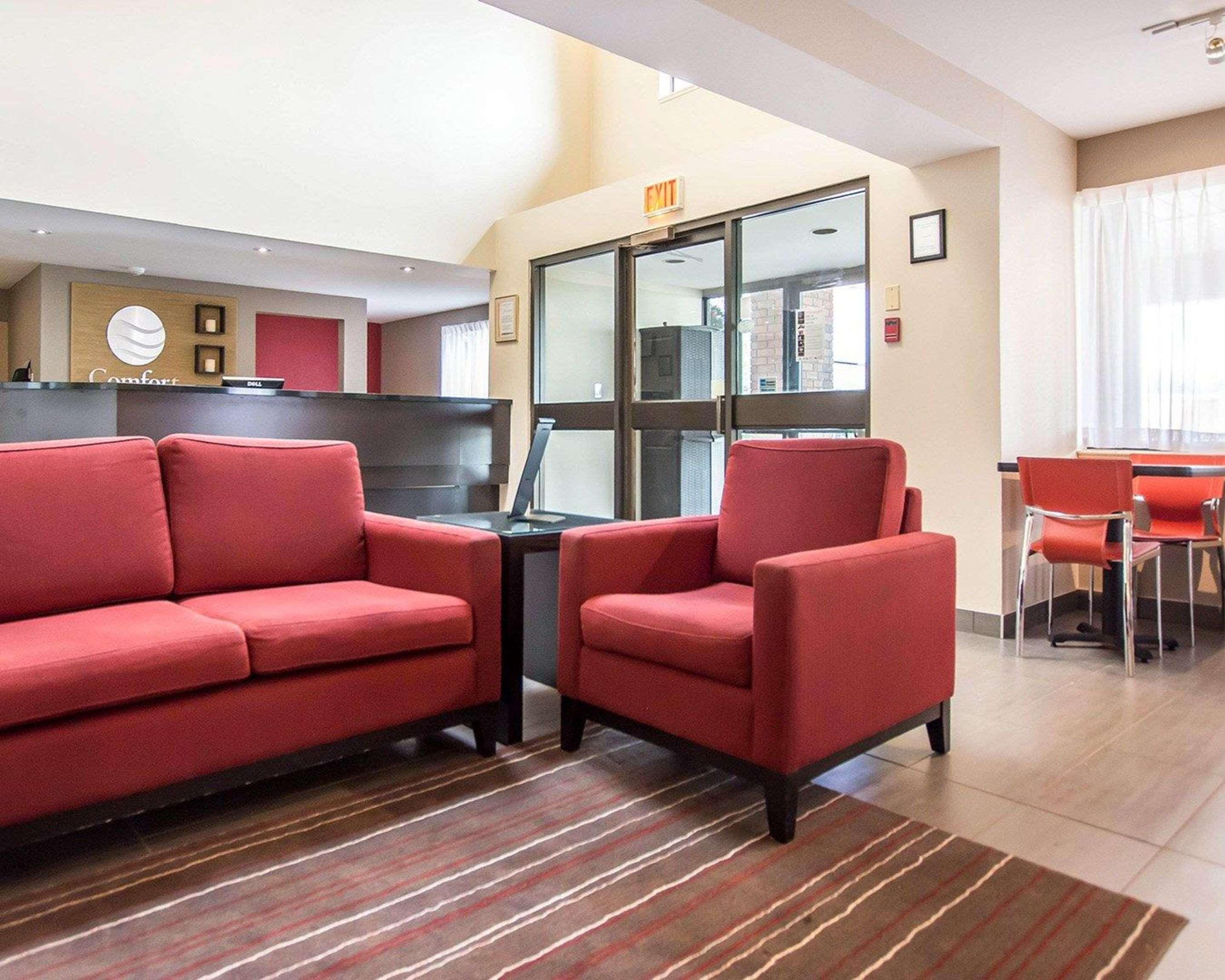 Comfort Inn Kirkland Lake Buitenkant foto