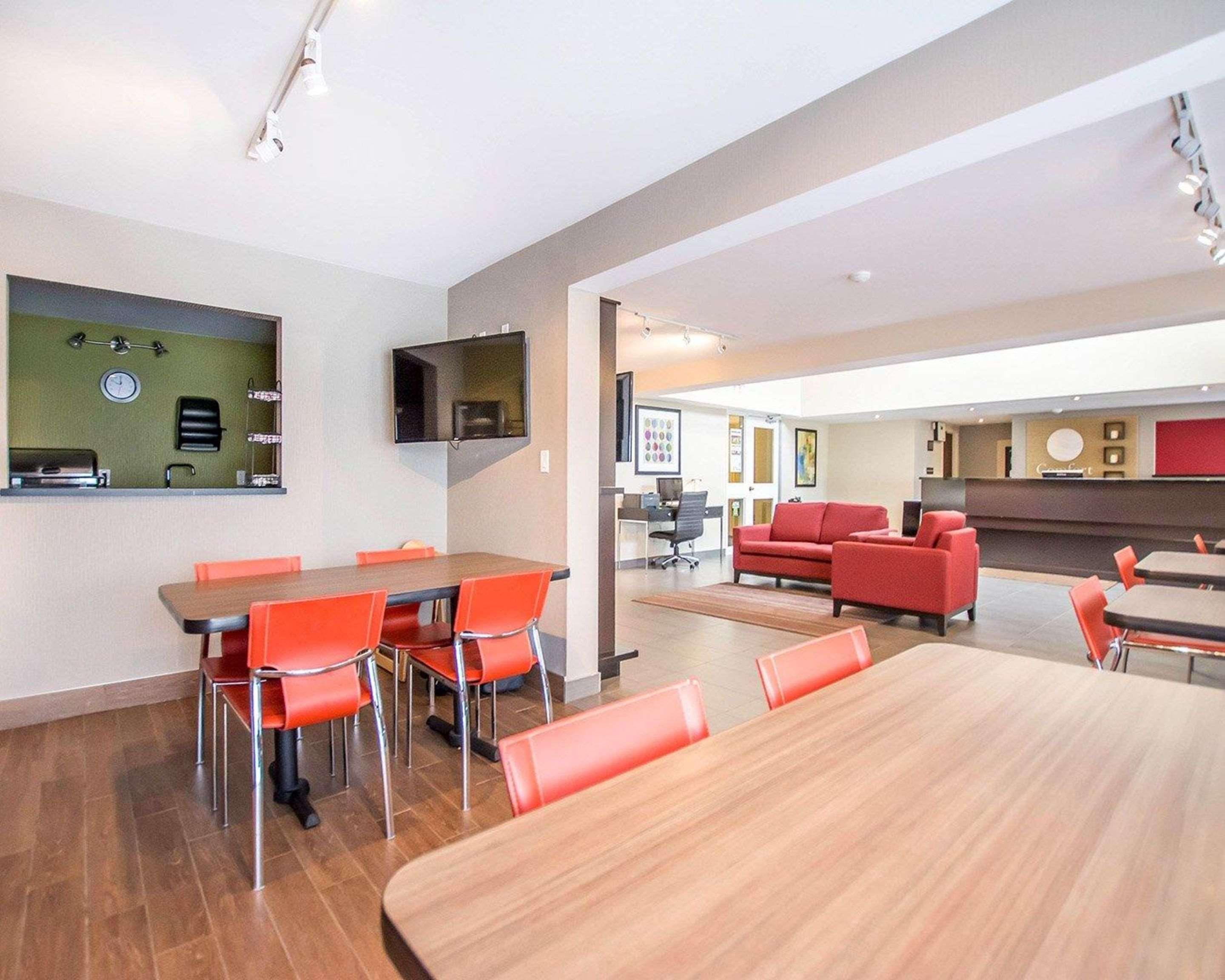 Comfort Inn Kirkland Lake Buitenkant foto