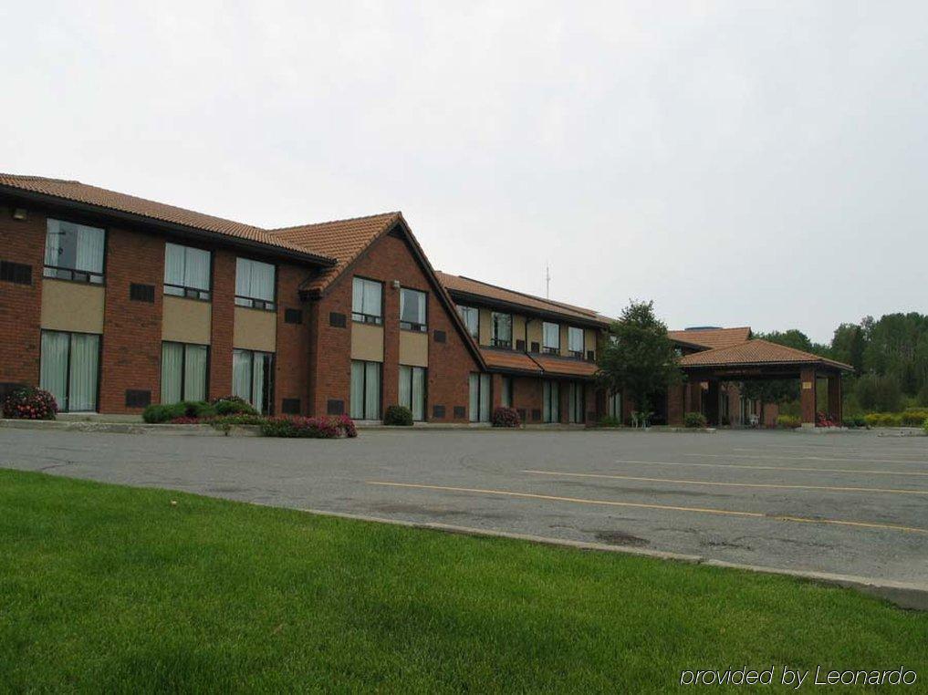 Comfort Inn Kirkland Lake Buitenkant foto