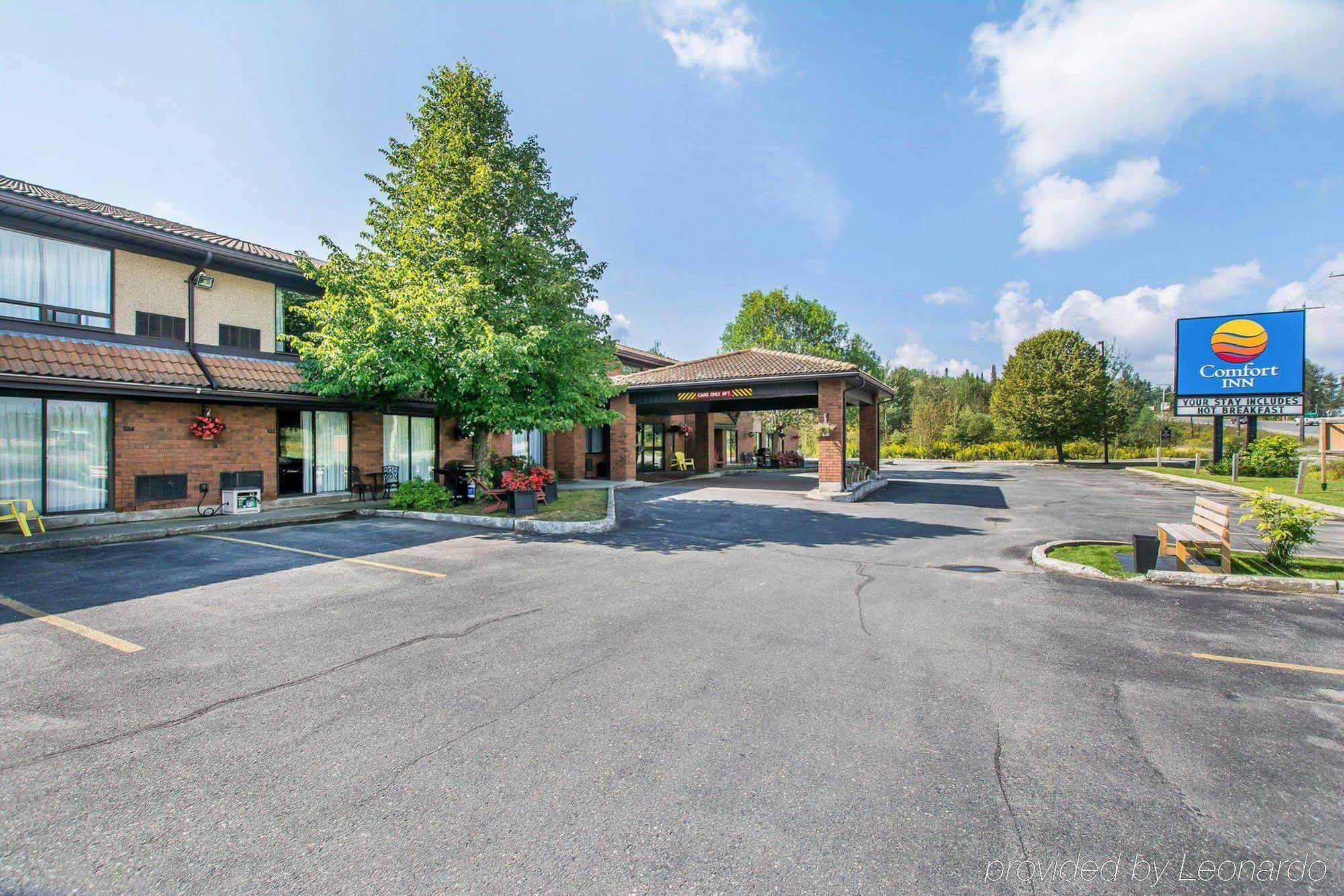 Comfort Inn Kirkland Lake Buitenkant foto