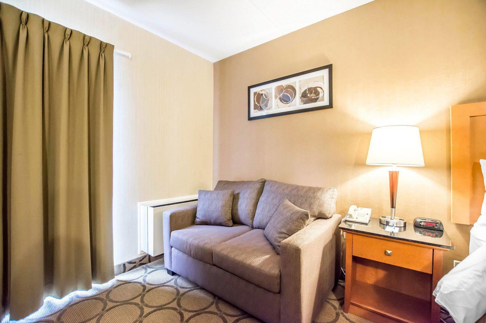Comfort Inn Kirkland Lake Buitenkant foto