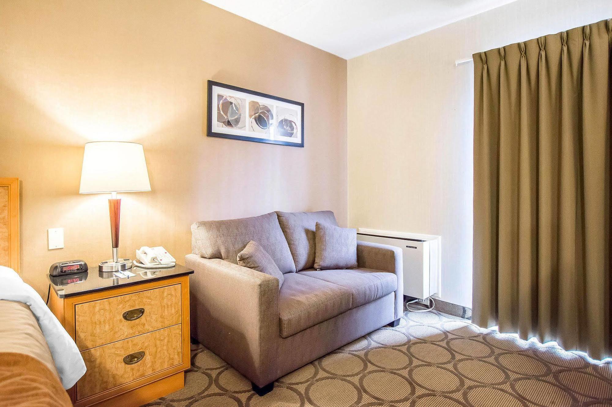 Comfort Inn Kirkland Lake Buitenkant foto