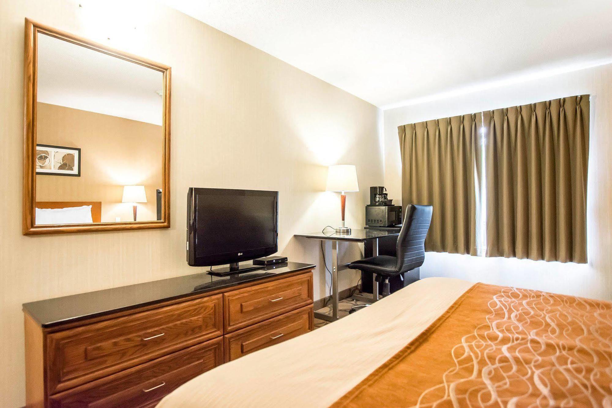 Comfort Inn Kirkland Lake Buitenkant foto