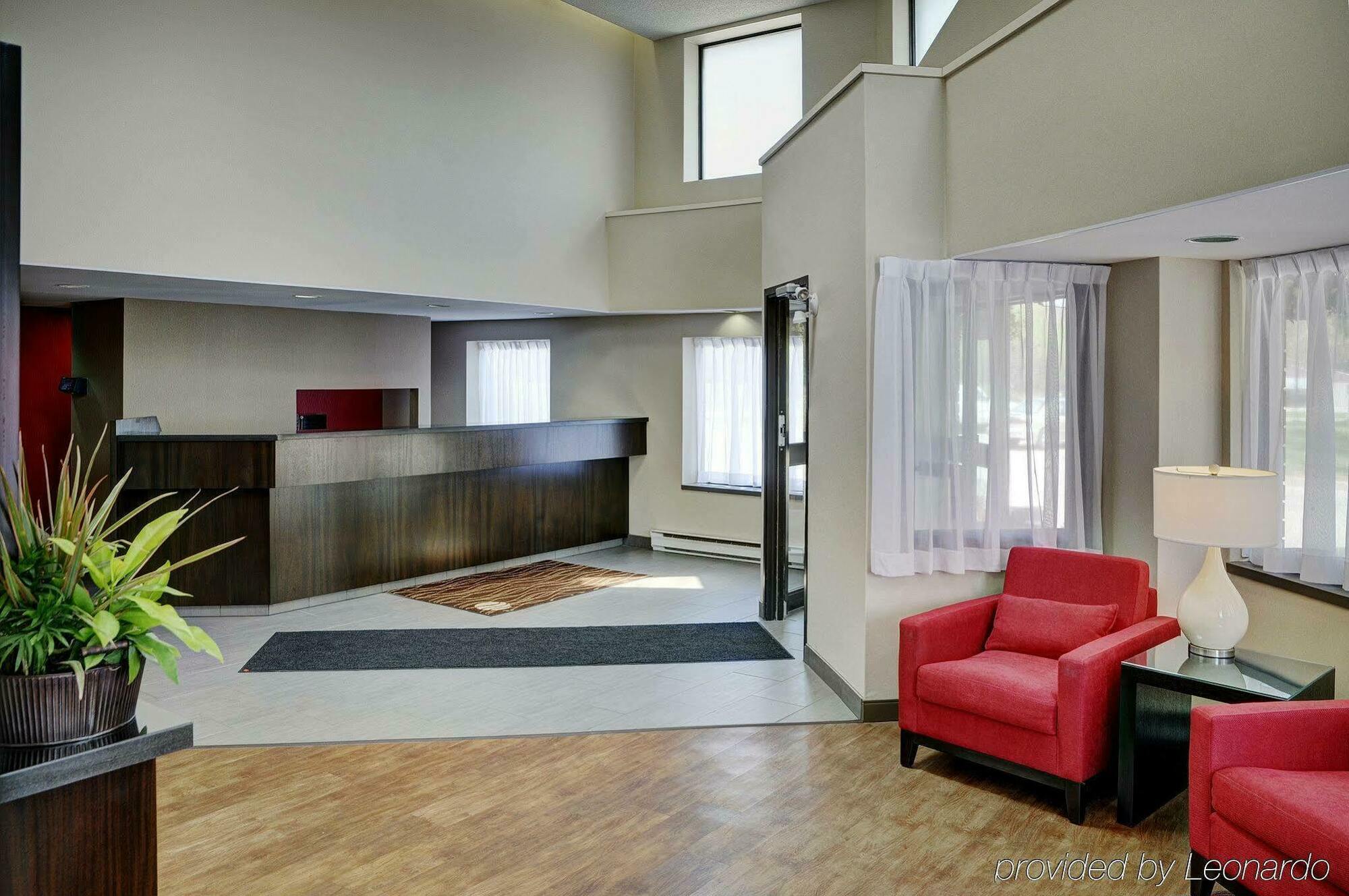 Comfort Inn Kirkland Lake Buitenkant foto